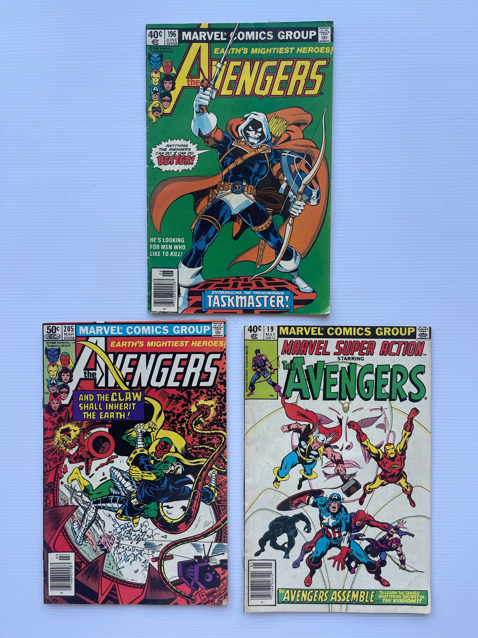 AVENGERS SET WITH #196 (1 of 1)
