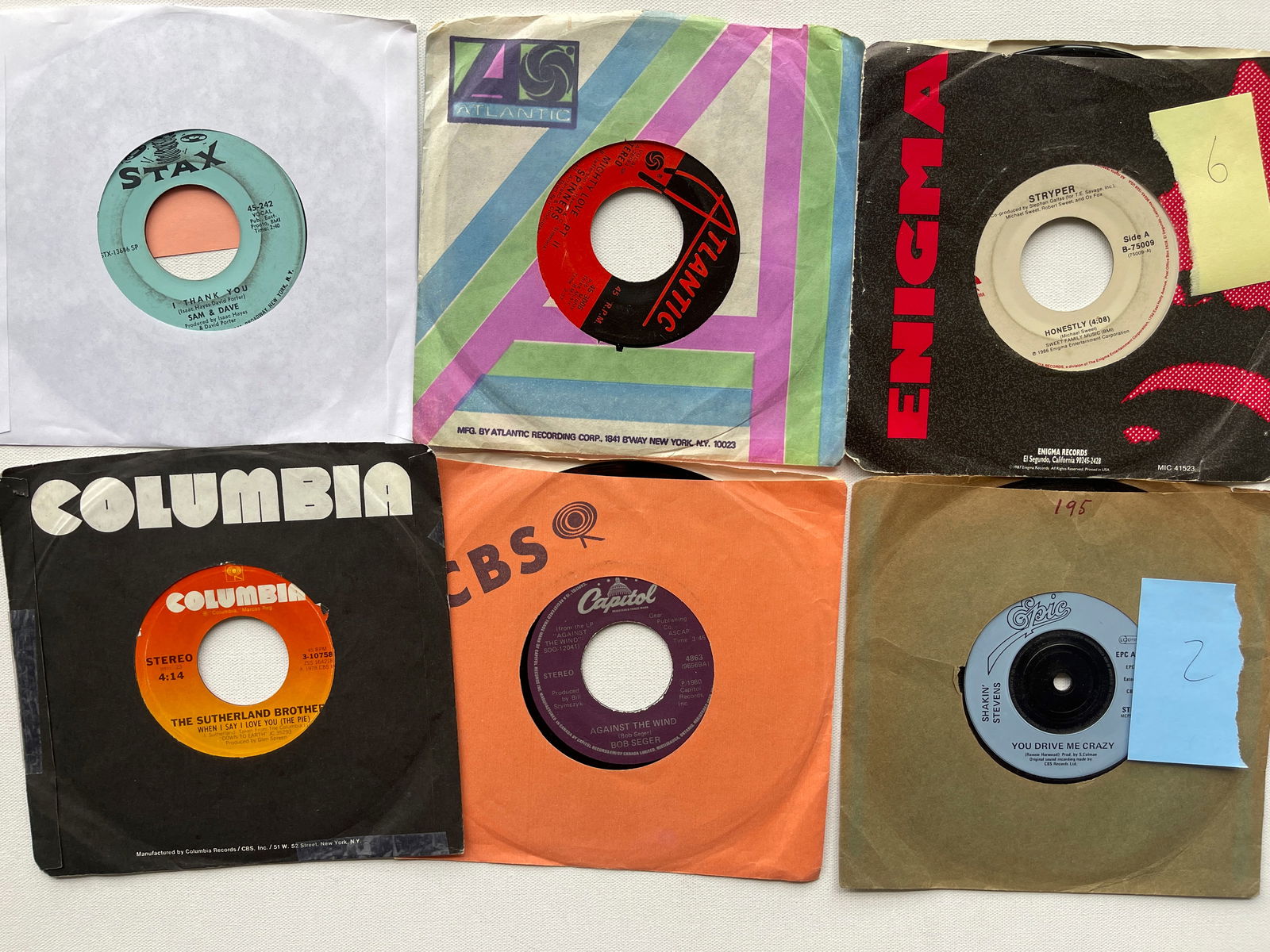 SEGER, SAM & DAVE, SPINNERS, STRYPER, SHAKIN’ STEVENS 45s - LOOK ! (1 of 2)
