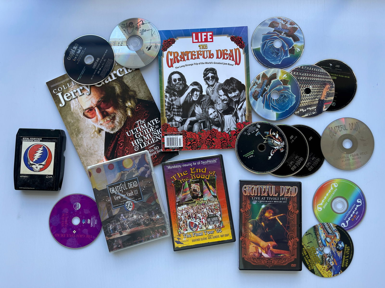 GRATEFUL DEAD GRAB BAG - DVD SET - 8-TRACK AND MORE (1 of 1)