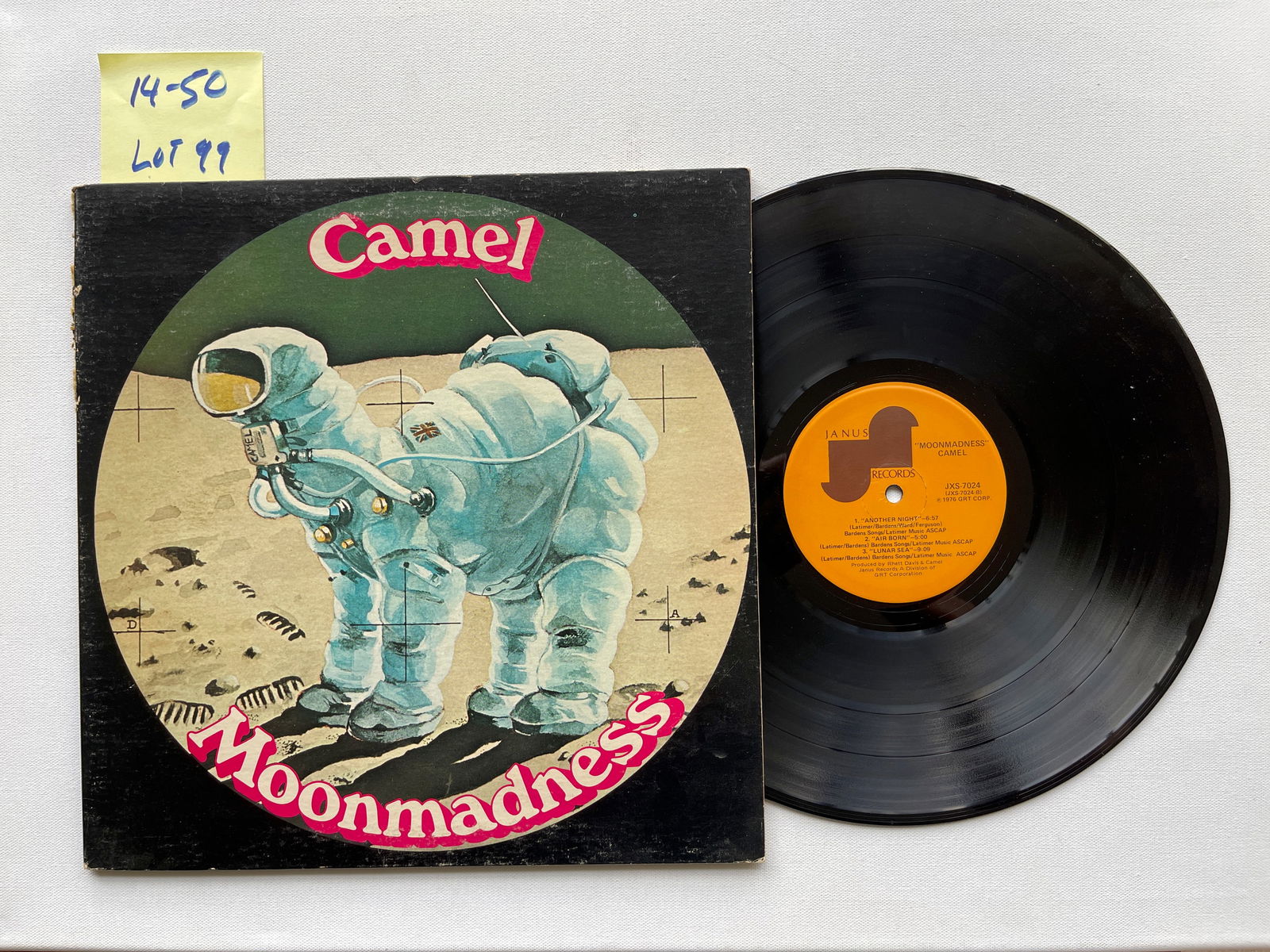 Camel - Moonmadness (1 of 1)