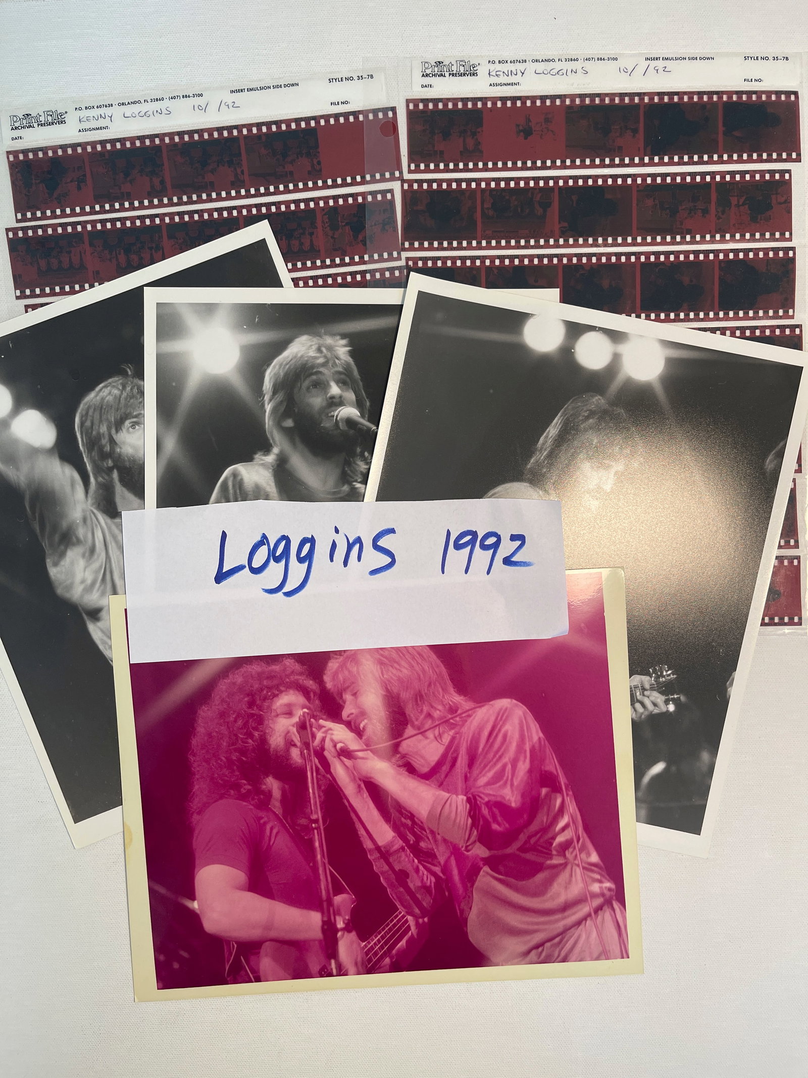KENNY LOGGINS FROM 1992 CONCERT: KENNY LOGGINS FROM 1992 CONCERT. NEGATIVES AND PHOTOS BY ROCK PHOTOGRAPHER DAVID G. KEITH.