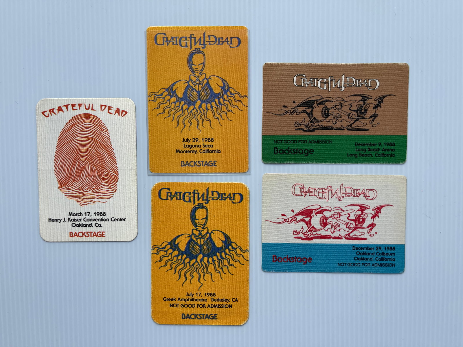 GRATEFUL DEAD BACKSTAGE PASSES - 1988 (1 of 1)