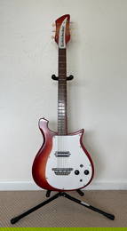 1963 RICKENBACKER FIREGLO 425 WITH CASE
