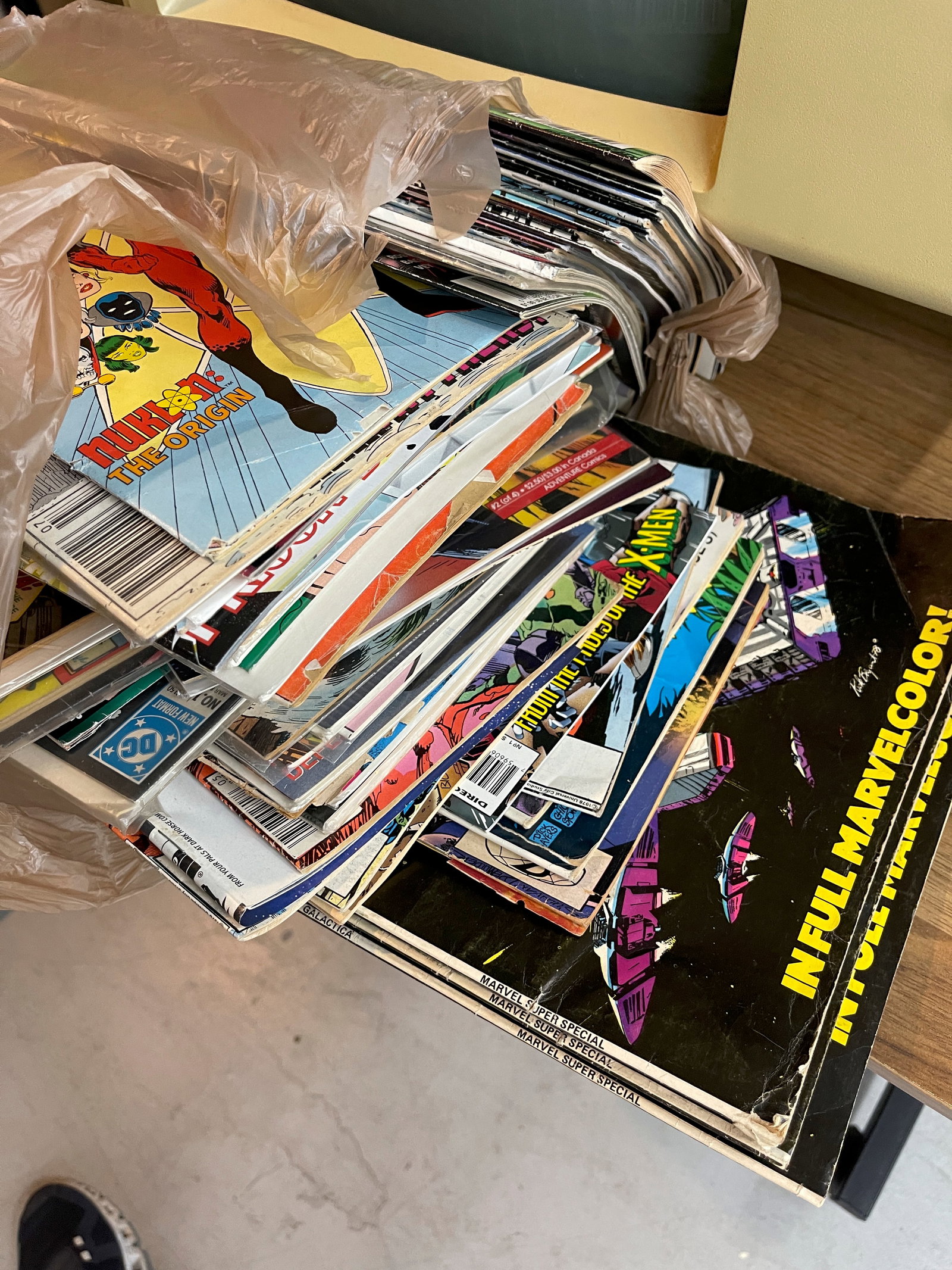 COMIC BOOK COLLECTION (1 of 16)