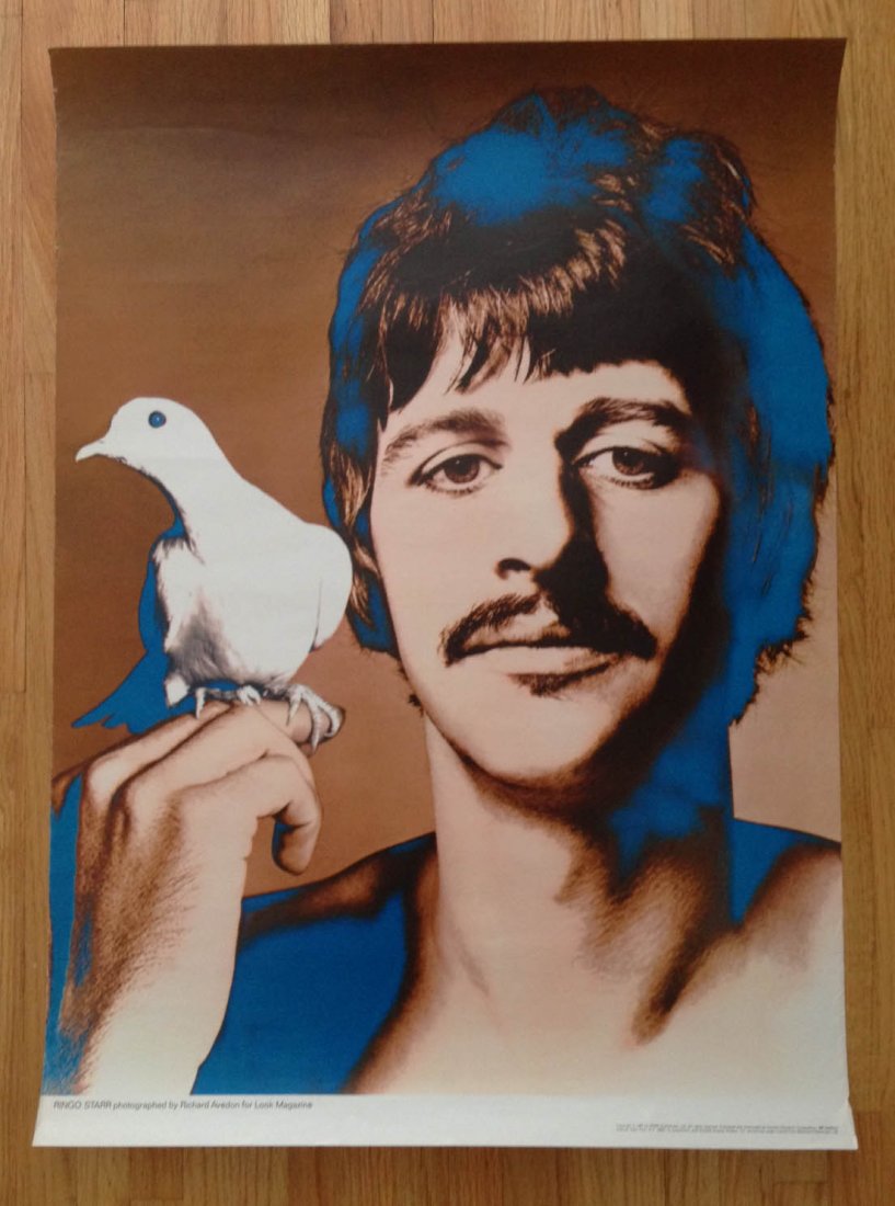 RINGO STARR by AVEDON for LOOK Magazine 1967 NEMS: RINGO STARR by AVEDON for LOOK Magazine 1967 NEMS. Great condition.