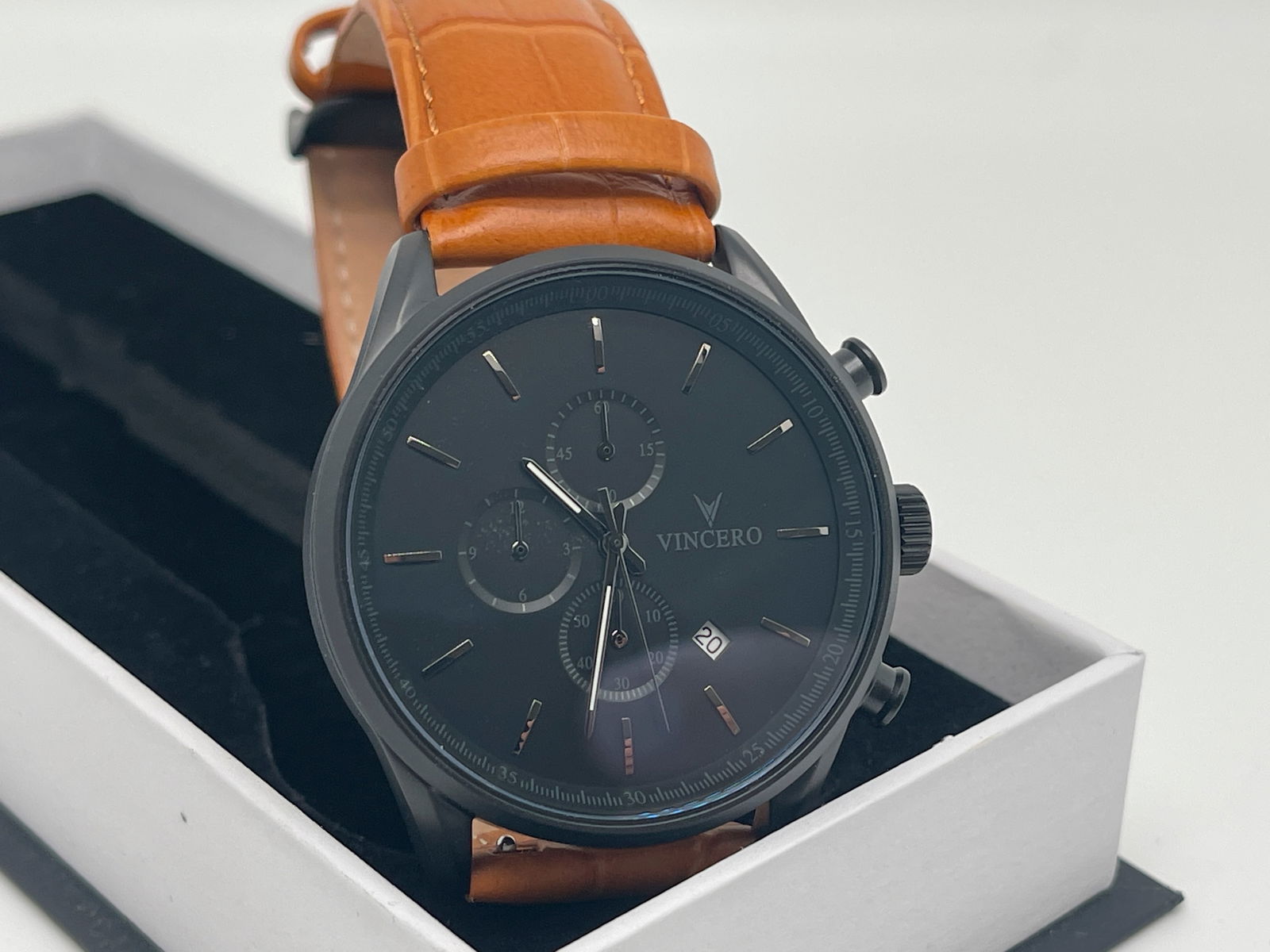 Vincero Men's The Chrono S2 Chronograph Watch: Vincero Men's The Chrono S2 Chronograph Watch. Caseback: Italian Marble Showcase. Caseback: Italian Marble Showcase