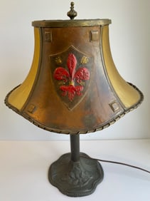 ARTS & CRAFTS CURVED GLASS LAMP