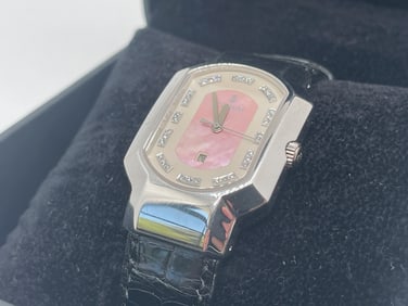 CORUM RUE DE LA PAIX QUARTZ 39.751.59 DIAMOND