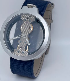 Atto Verticale mechanical in aluminum UP04 - AWARD WINNER !