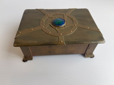 ENGLISH ARTS & CRAFTS HAMMERED COPPER AND ENAMEL BOX