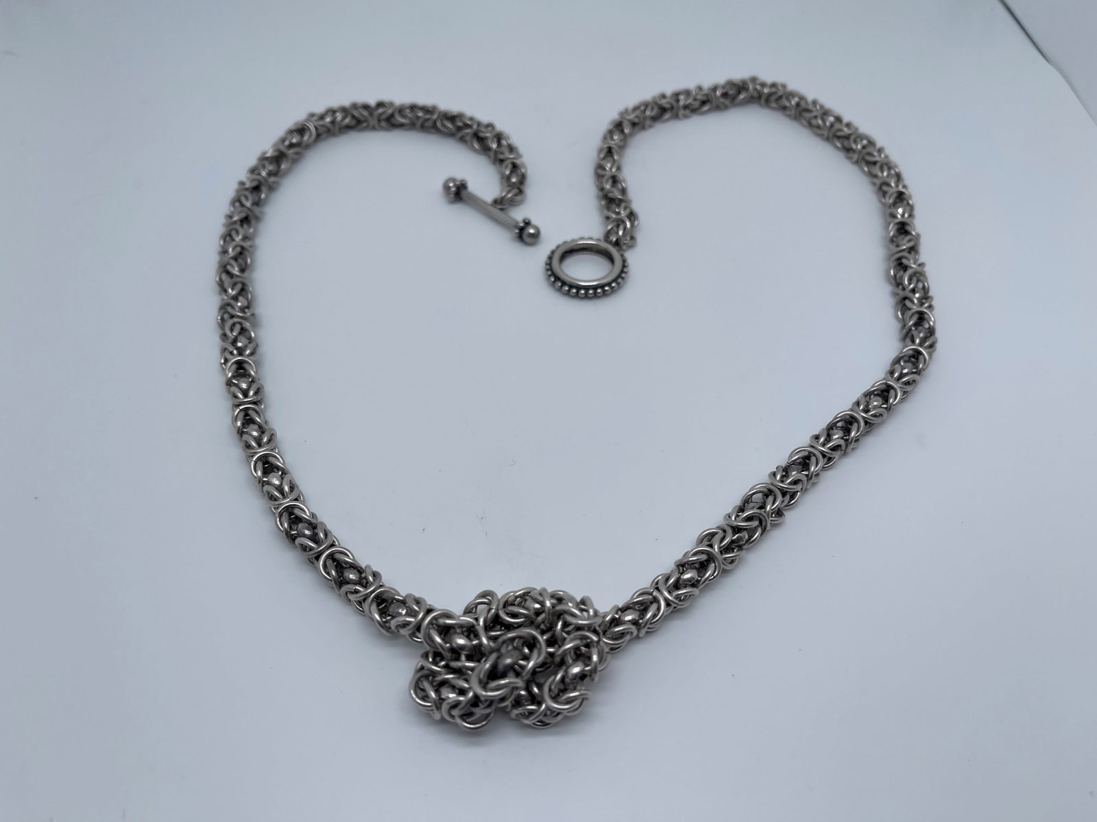 TWISTED ROPE NECKLACE - STERLING SILVER: TWISTED ROPE NECKLACE - STERLING SILVER. HUGE 31 inches long. Thick (see image chart for comparison). 139.5gm. Generic Box. Untested. Unable thread markings.