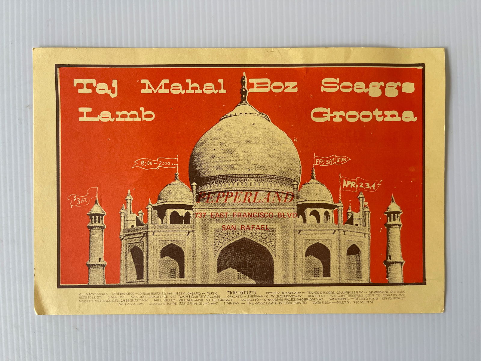 TAJ MAHAL PEPPERLAND POSTCARD: TAJ MAHAL PEPPERLAND POSTCARD
