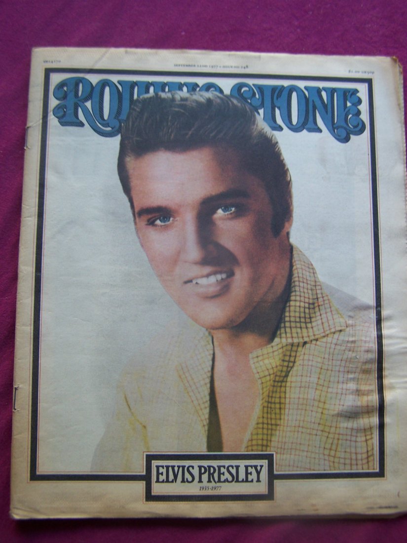 TRIBUTE TO ELVIS - 1977 ROLLING STONE: Original Sept, 1977 "ROLLING STONE" special tribute to the King of Rock, "ELVIS" NO ADRESS LABEL - BEAUTIFUL COVER - We would rate this a 9 out of a 10. The first ever issue to be totally published in