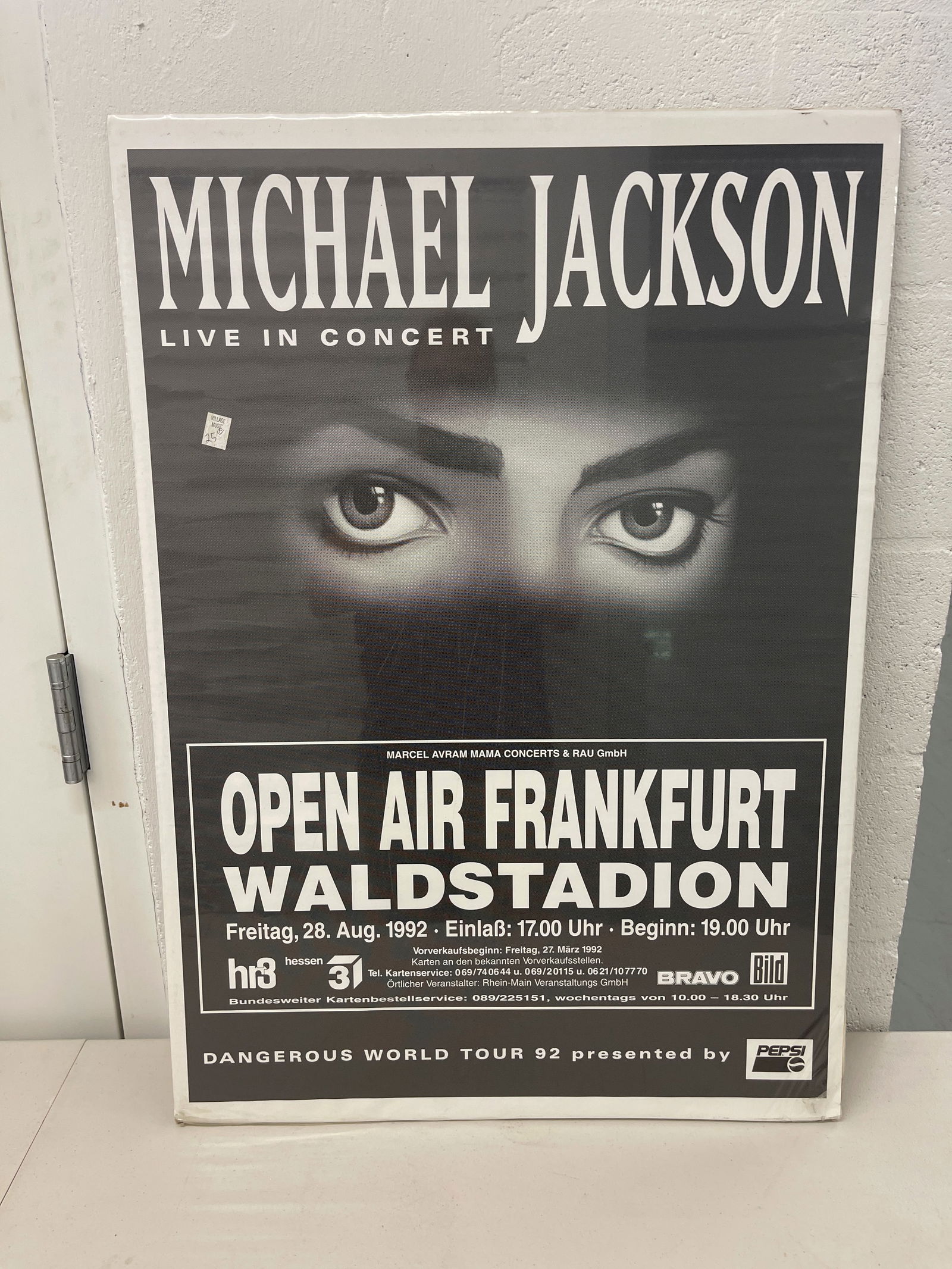 MICHAEL JACKSON 1992 FRANKFURT TOUR POSTER (1 of 1)