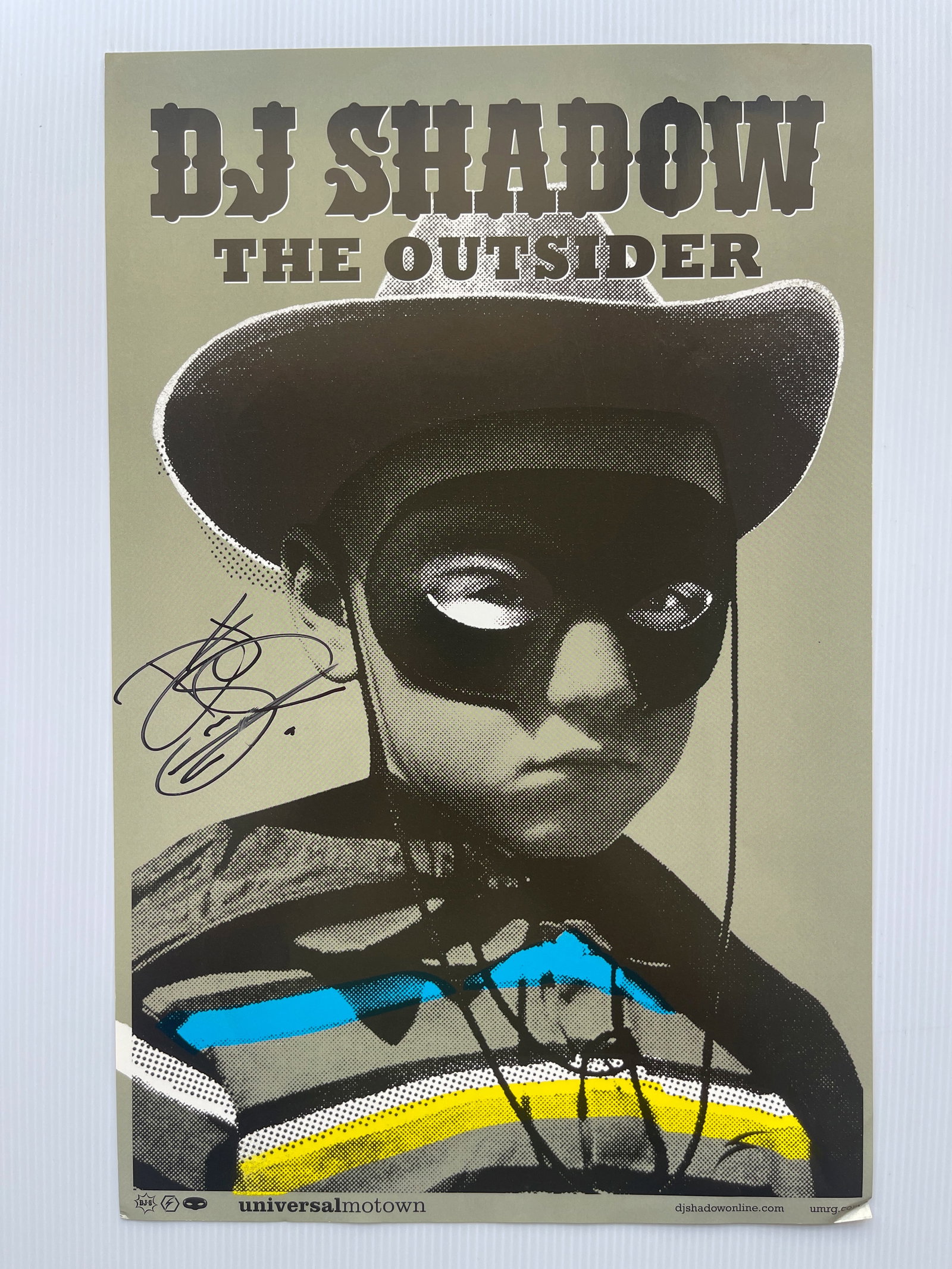 SIGNED - DJ SHADOW - THE OUTSIDER: SIGNED - DJ SHADOW - THE OUTSIDER. The Outsider is the third studio album by American hip hop producer DJ Shadow, released by Universal Motown Records on September 19, 2006. It peaked at number 77 on 