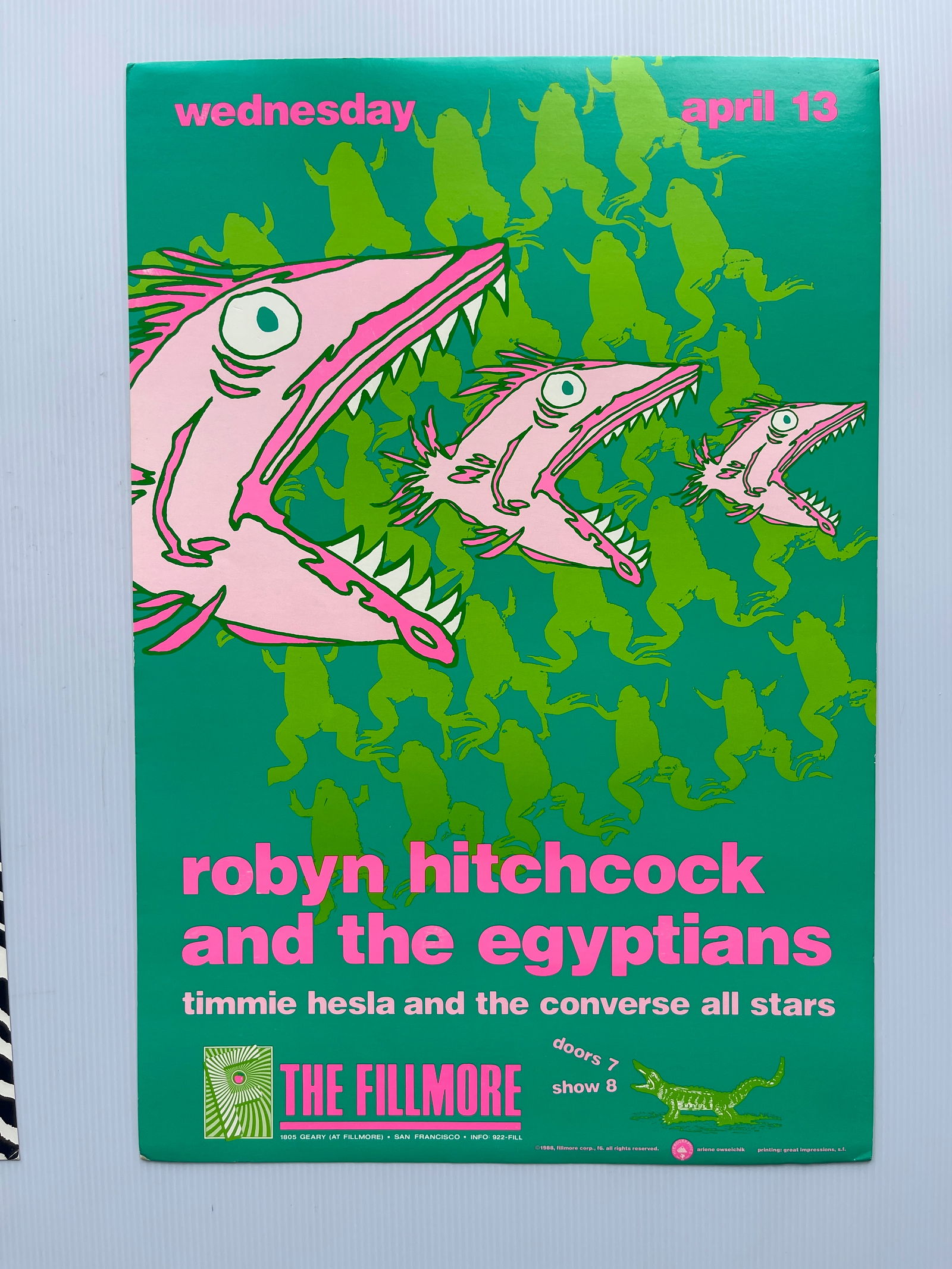 ROBYN HITCHCOCK: ROBYN HITCHCOCK. Robyn Rowan Hitchcock (born 3 March 1953) is an English singer-songwriter and guitarist. While primarily a vocalist and guitarist, he also plays harmonica, piano, and bass guitar. Aft