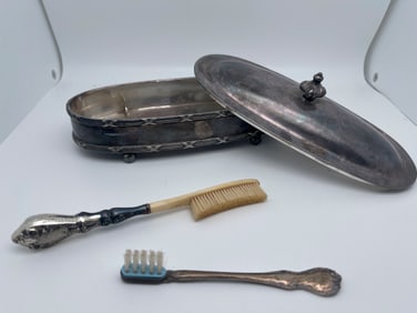 ANTIQUE SIMPSON HALL MILLER & CO PERSONAL CARE TRAY