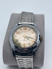 VINTAGE TIMEX MARLIN WATCH WITH STAINLESS STEEL STRETCH BAND