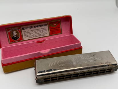 RARE HOHNER ORCHESTER II VEREINS KNITTLINGER OCTAVE C HARMONICA: RARE VINTAGE GERMANY VERSION - HOHNER ORCHESTER II VEREINS KNITTLINGER OCTAVE C HARMONICA 10-hole. With Original box in German language.
