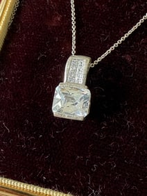 POSSIBLE DIAMOND AND STERLING NECKLACE