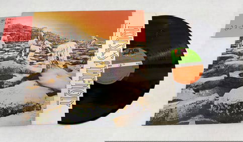 LED ZEPPELIN - HOUSES OF THE HOLY
