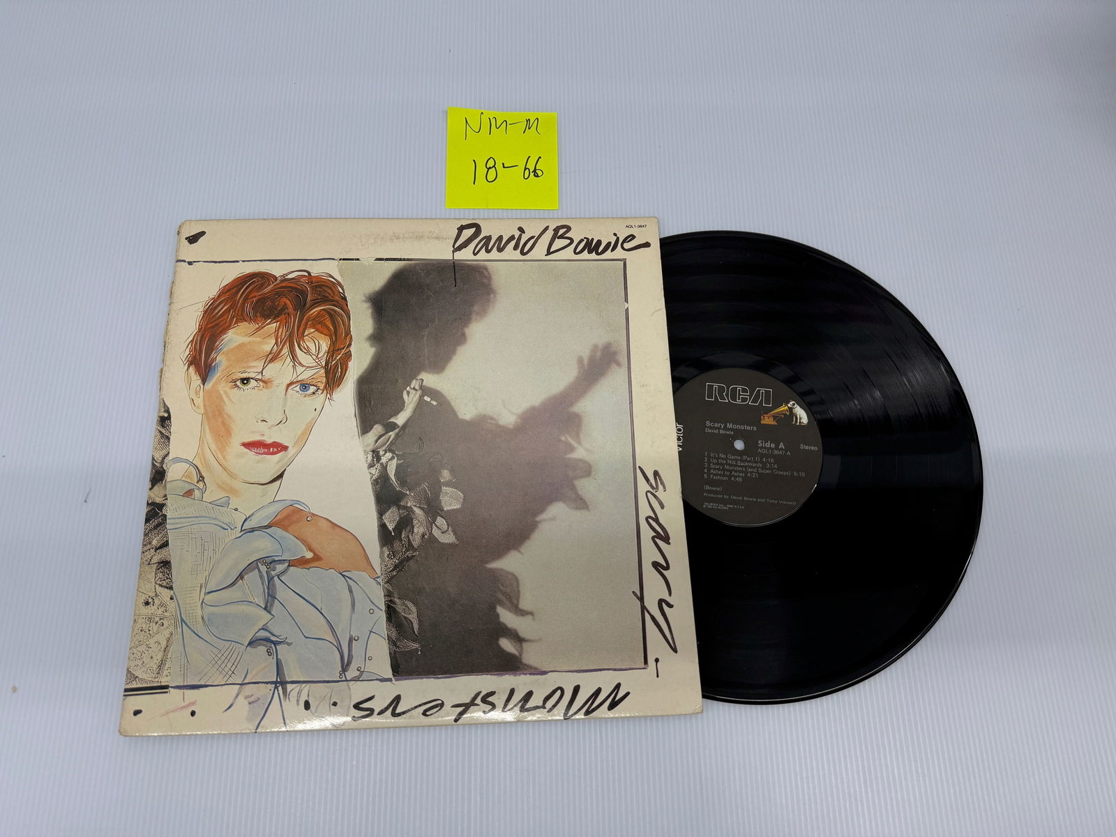 DAVID BOWIE - SCAREY MONSTERS: DAVID BOWIE - SCAREY MONSTERS