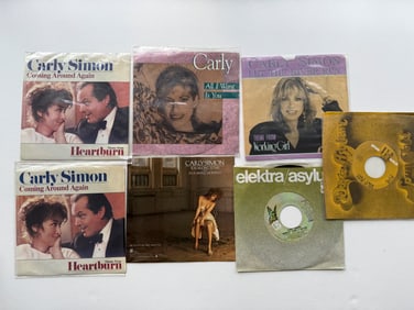 CARLY SIMON