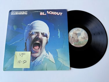 Scorpions - Blackout