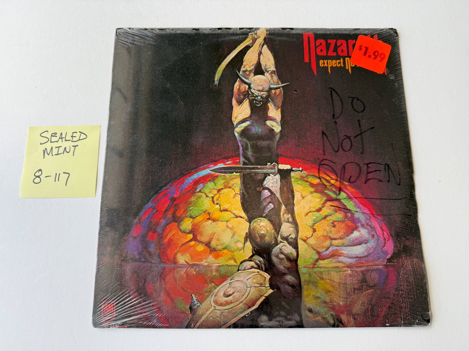 SEALED - Nazareth - Expect No Mercy: SEALED - Nazareth - Expect No Mercy. MINT. A&M Records - SP-4666. 1977 ROCK.