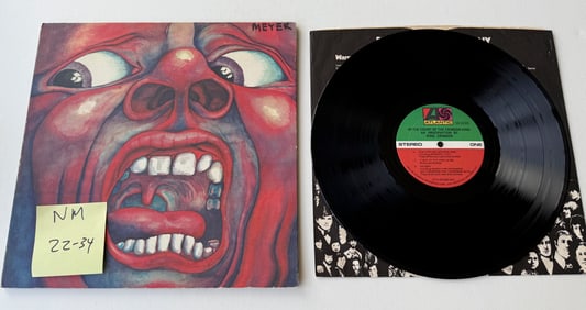 King Crimson - In The Court Of The Crimson King (An Observation By King Crimson)