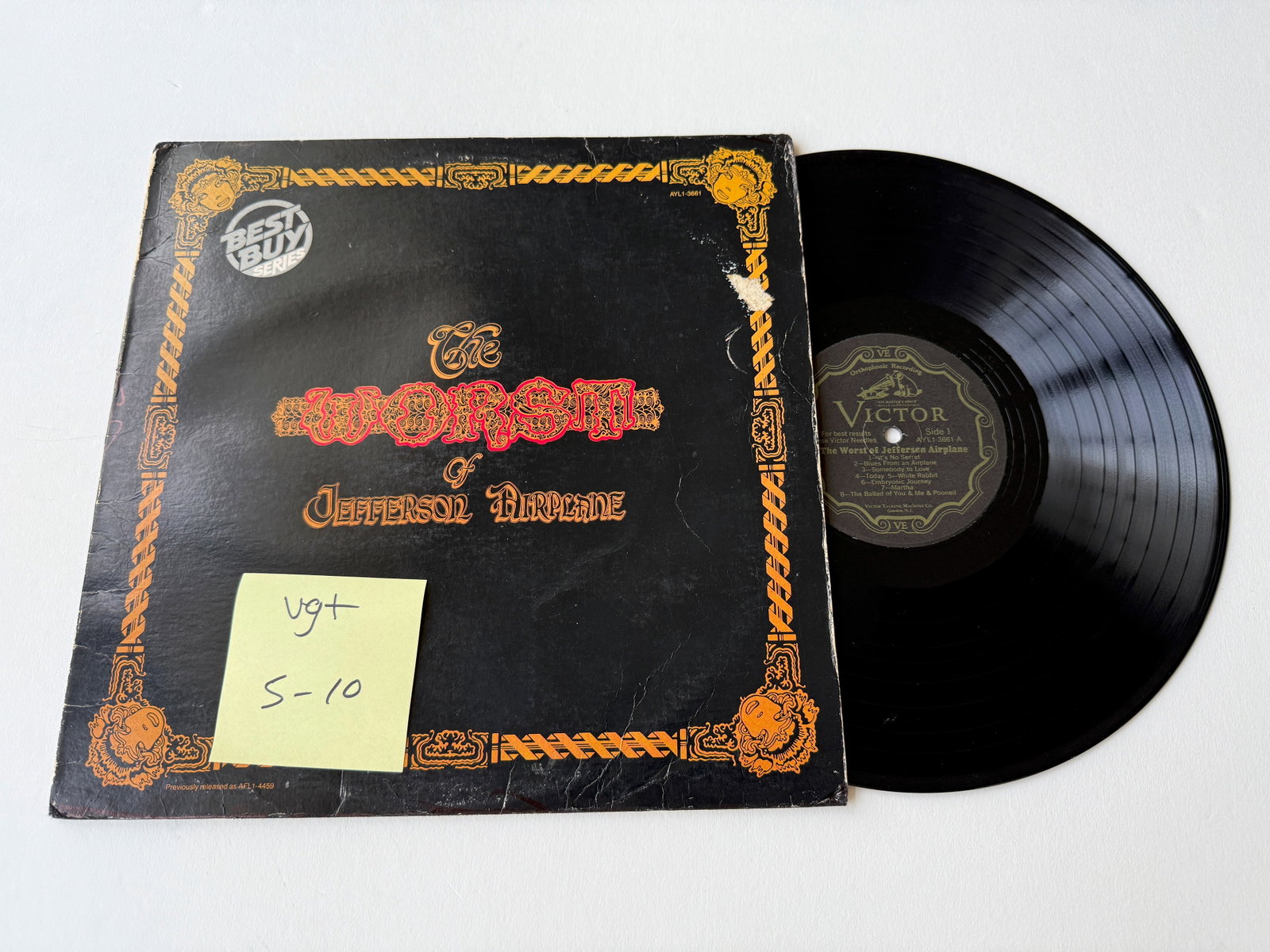 Jefferson Airplane - The Worst Of Jefferson Airplane: Jefferson Airplane - The Worst Of Jefferson Airplane. RCA Victor - AYL1-3661. Best Buy Series. This release shows an old style Victor label design.