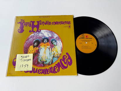 The Jimi Hendrix Experience - Are You Experienced: The Jimi Hendrix Experience - Are You Experienced. Reprise Records - RS 6261. Third issue with brown Reprise label and red. Scratch.