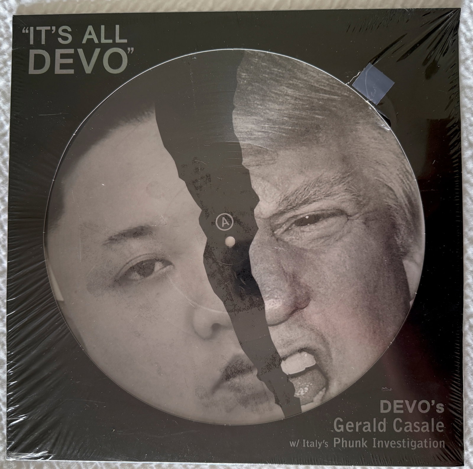 Devo's Gerald Casale w/ Italy's Phunk Investigation – It's All Devo: Devo's Gerald Casale w/ Italy's Phunk Investigation – It's All Devo. Limited Edition Picture Disc. MVD Audio – MVD1619LP. SEALED. Election Day 2018 issue limited to 500 - pre-orders shipped before