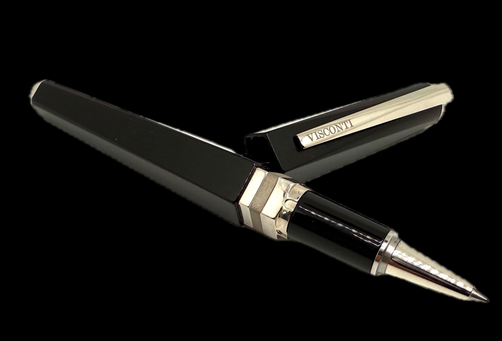 VISCONTI PENTAGON ROLLERBALL PEN (1 of 3)
