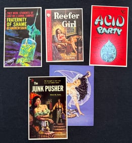 11 VINTAGE PULP FICTION / ADULT POSTCARDS AND GREETING CARDS