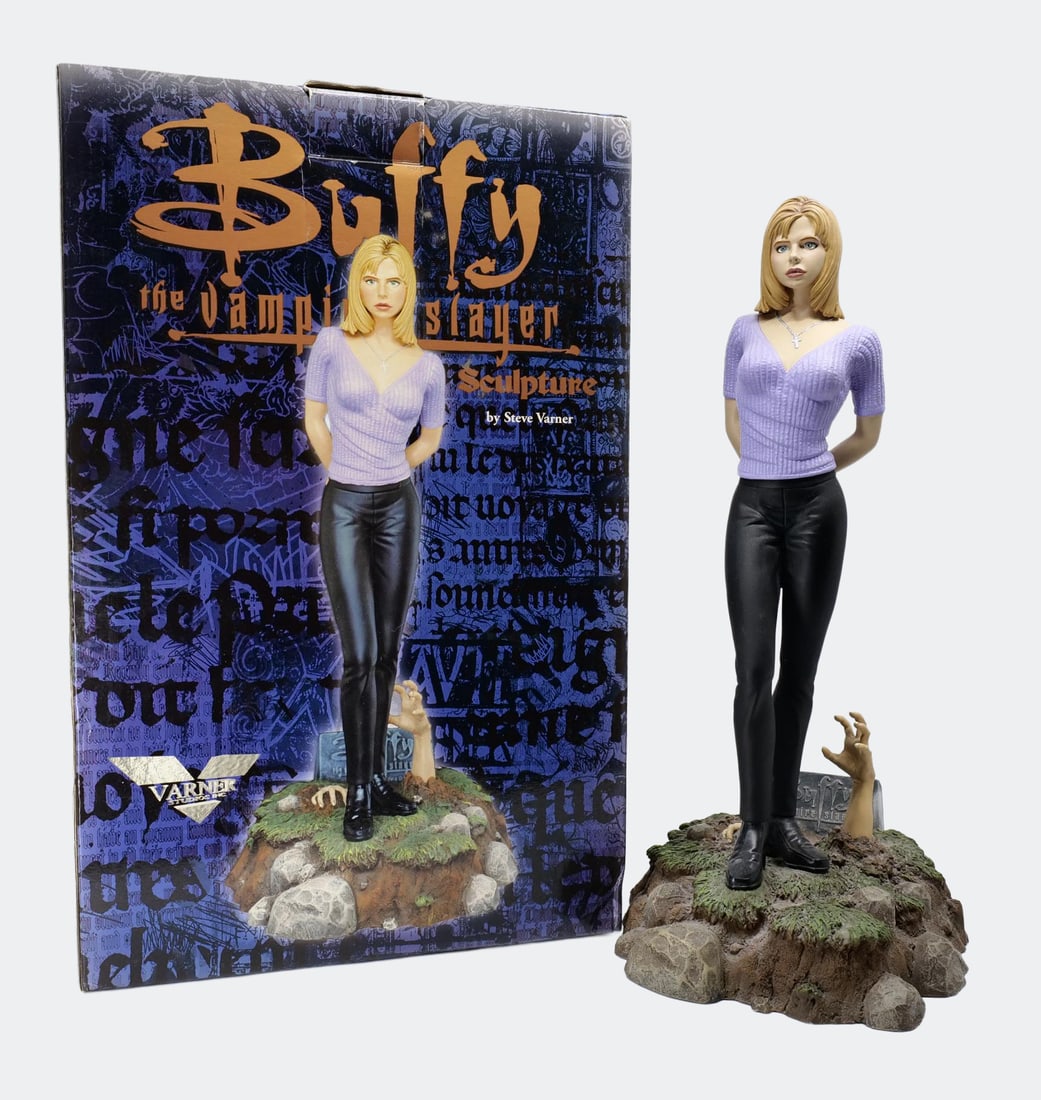 Buffy the Vampire Slayer 2000 Varner Studios Sculpture NIB (1 of 1)