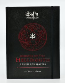 DEMONS OF THE HELLMOUTH - A GUIDE FOR SLAYERS - 1ST EDITION