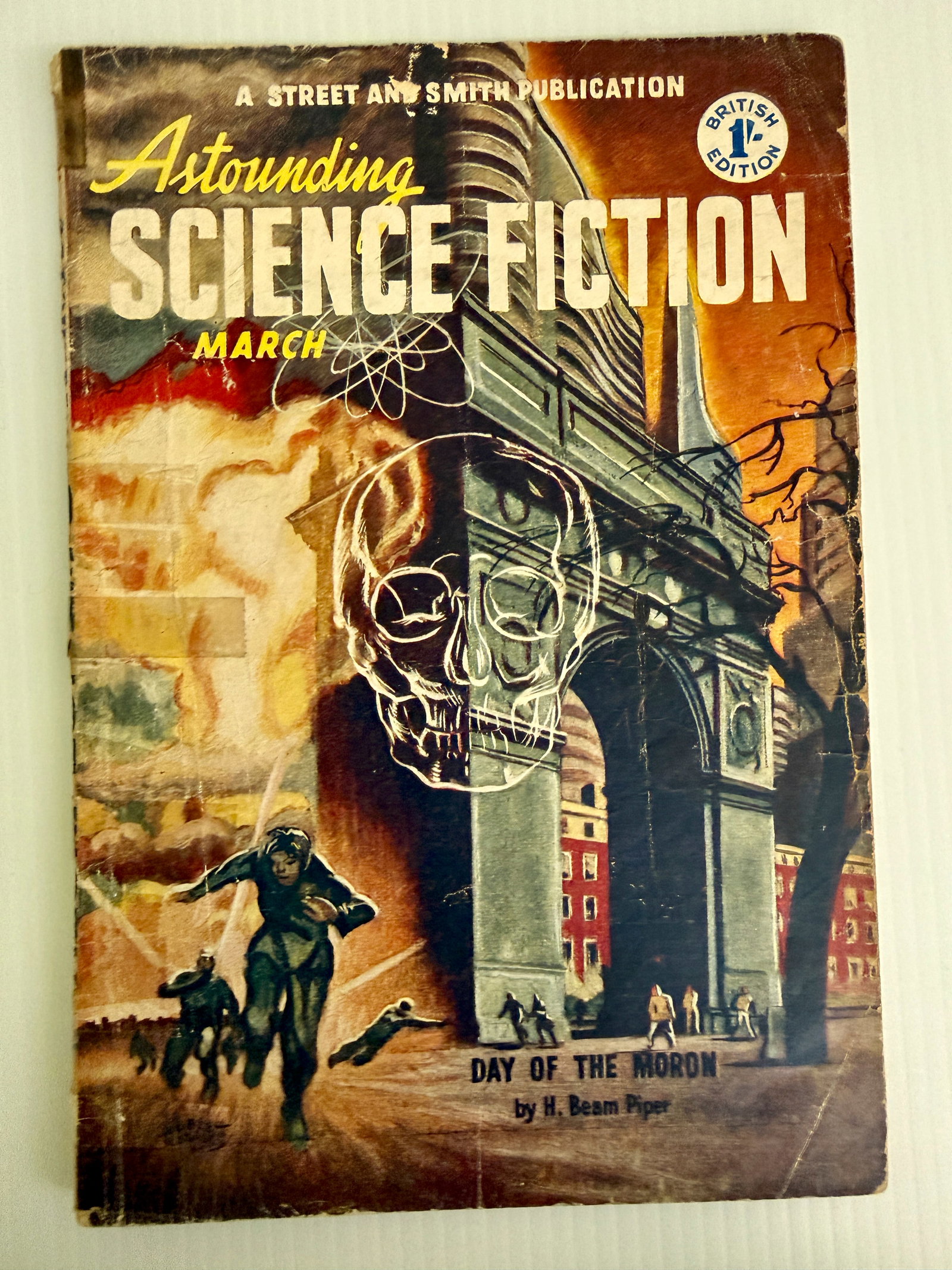 ASTOUNDING SCIENCE FICTION - 1952 PULP FICTION: ASTOUNDING SCIENCE FICTION - 1952 PULP FICTION. VOL VIII. #3. BRITISH EDITION. CAY OF THE MORON. $50 AND $30 DOLLAR PRIOR PRICES.