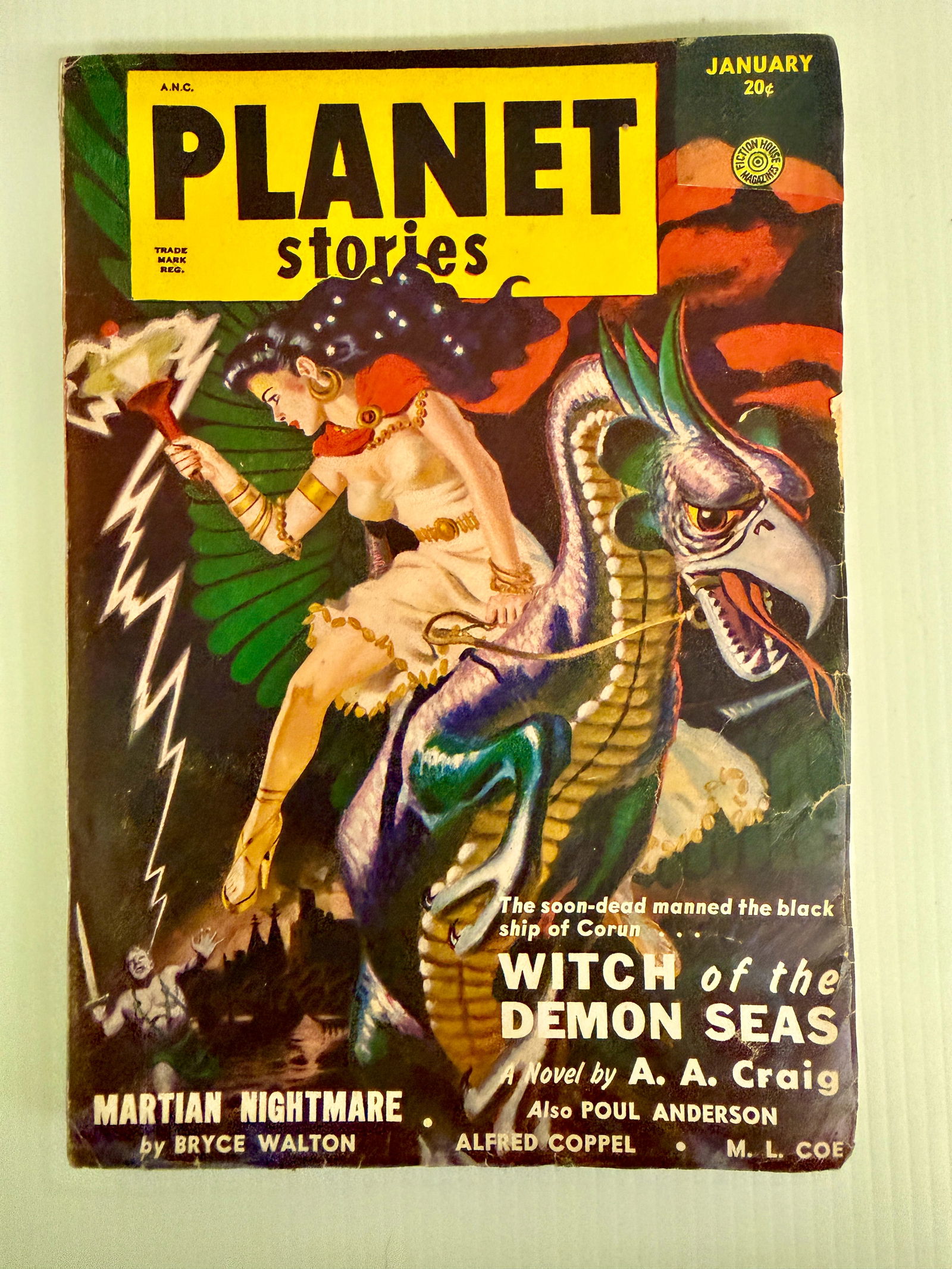 PLANET STORIES - 1951 SCIENCE FICTION MAGAZINE (1 of 8)