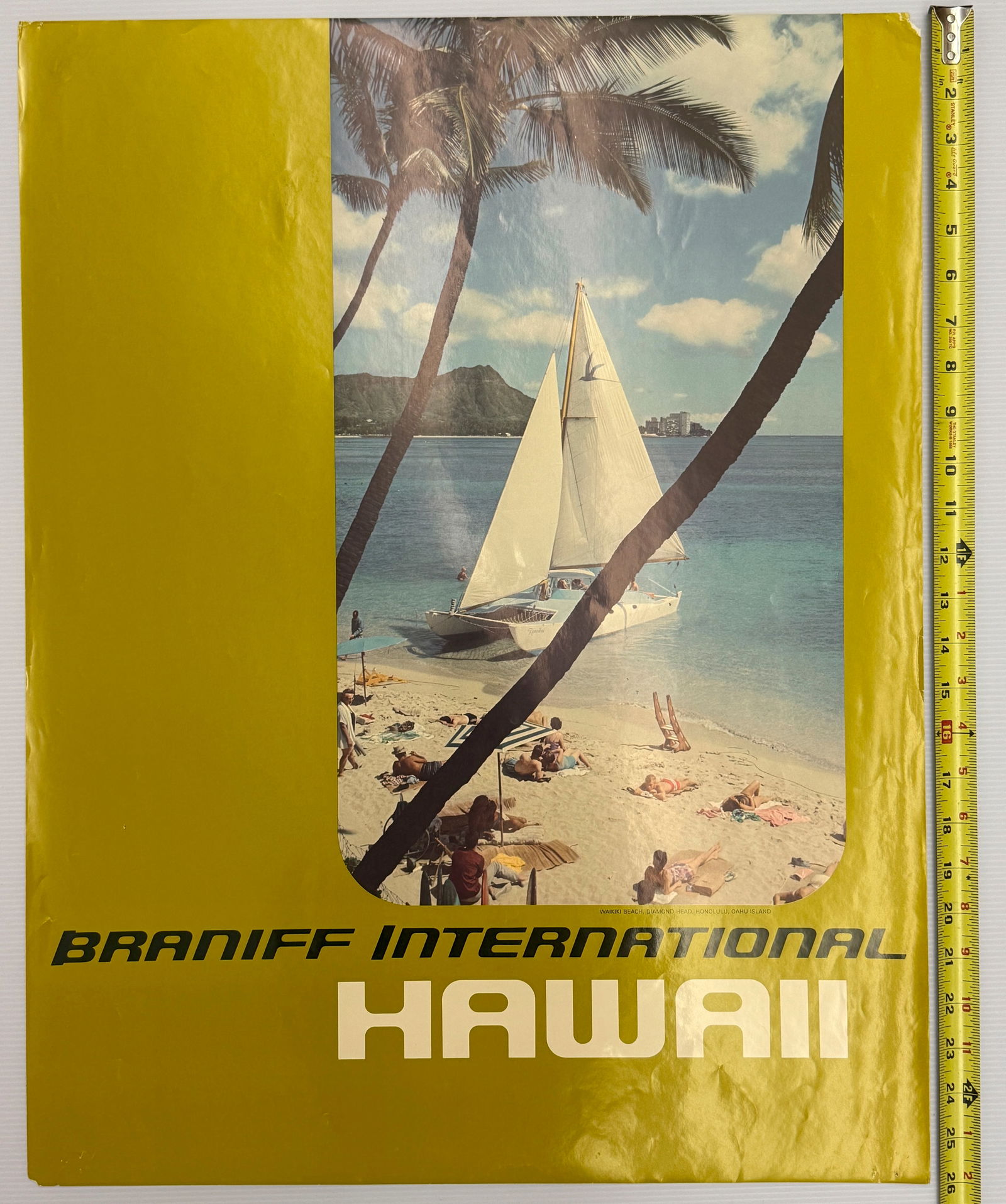 Original Braniff International Airways vintage travel poster: This is an original Braniff International Airways vintage travel poster advertising flights to HAWAII. The specific poster was issued in 1968. Poster Details Airline: Braniff