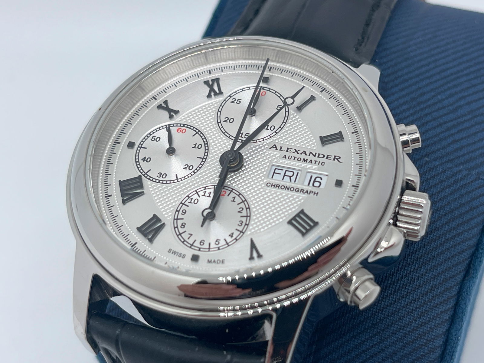 Alexander Statesman Men's Watch: Alexander Statesman Men's WatchAlexander Statesman Automatic Chronograph Men's Watch. Mint. Unworn. Box. Alexander timepieces exude character, resiliency, and enduring magnetism, much like their