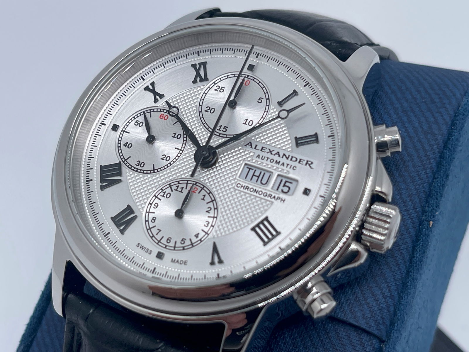 Alexander Statesman Men's Watch: Alexander Statesman Men's WatchAlexander Statesman Automatic Chronograph Men's Watch. Mint. Unworn. Box. Alexander timepieces exude character, resiliency, and enduring magnetism, much like their