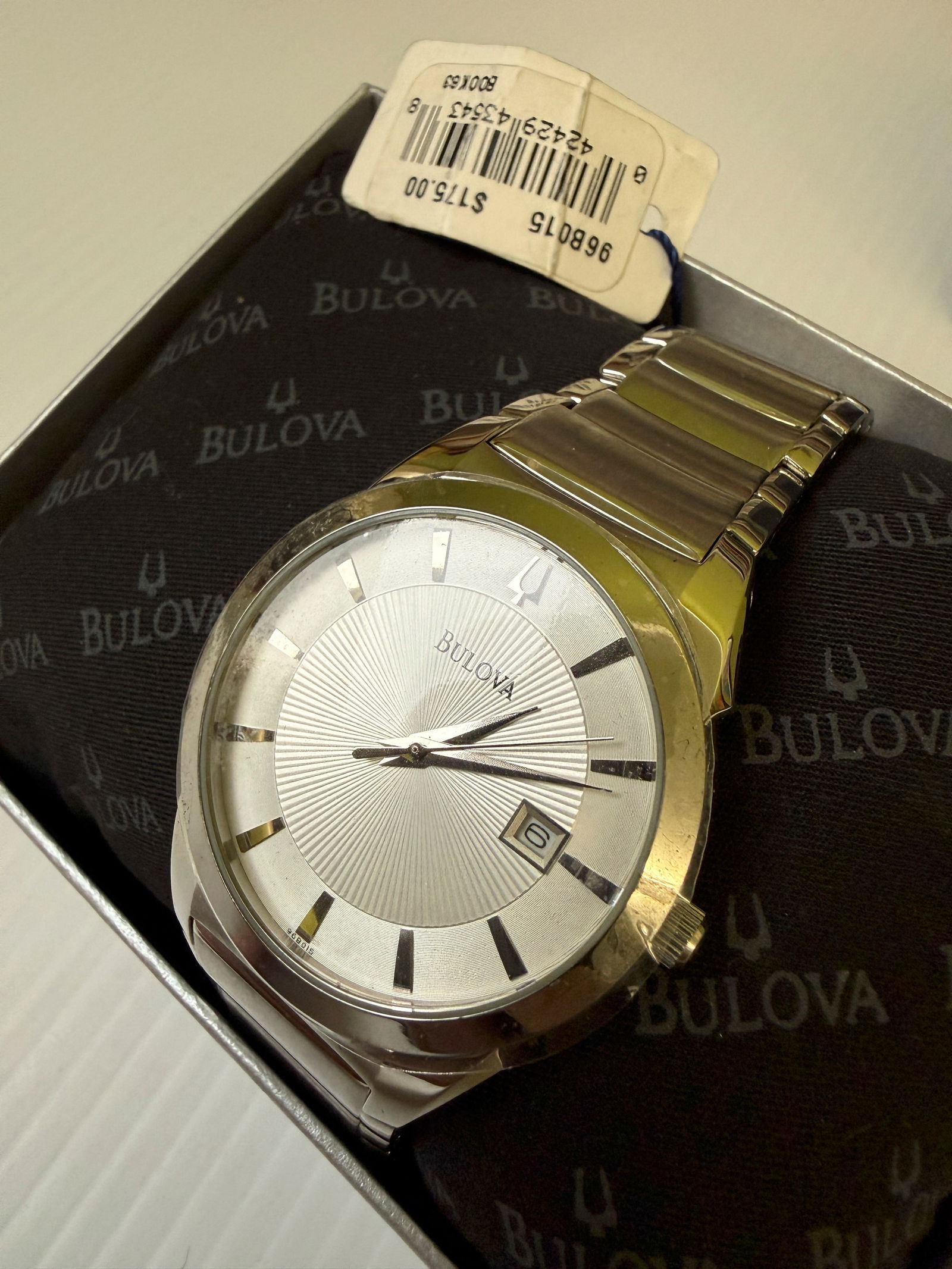 Bulova Men's Classic Silver Dial Watch - 96B015 (1 of 4)