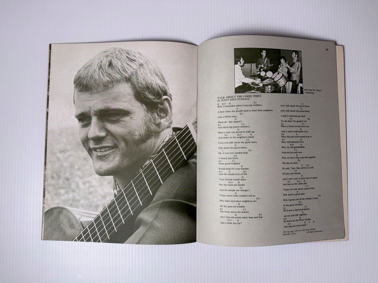 Concert program booklet Jerry Reed - 3