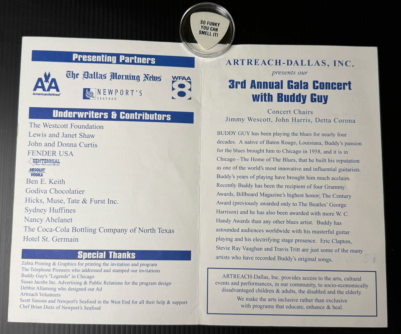 BUDDY GUY PROGRAM AND GUITAR PICK - 2