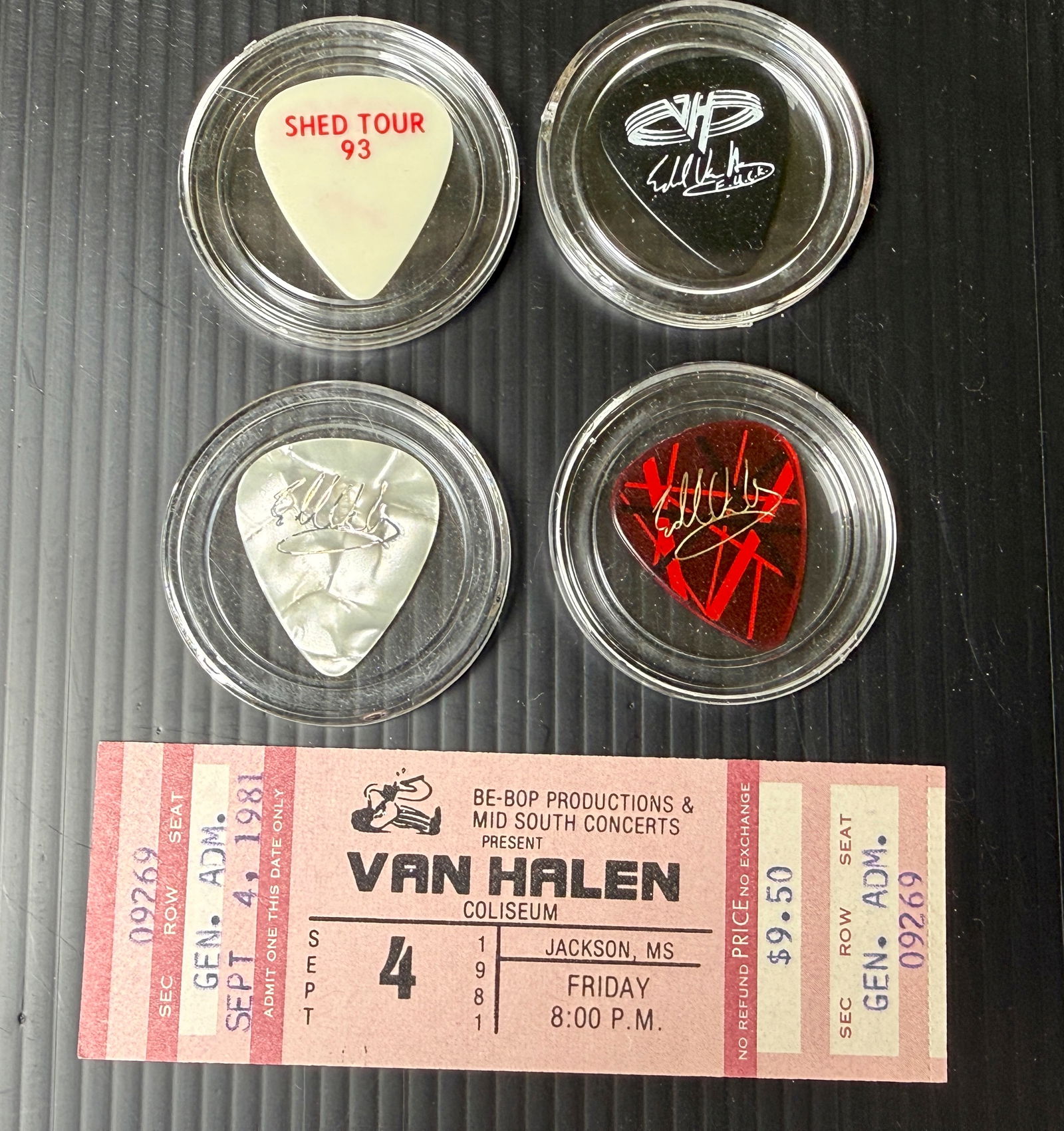 VAN HALEN GUITAR PICKS AND TICKET STUB 1981: VAN HALEN GUITAR PICKS AND 1981 TICKET STUB