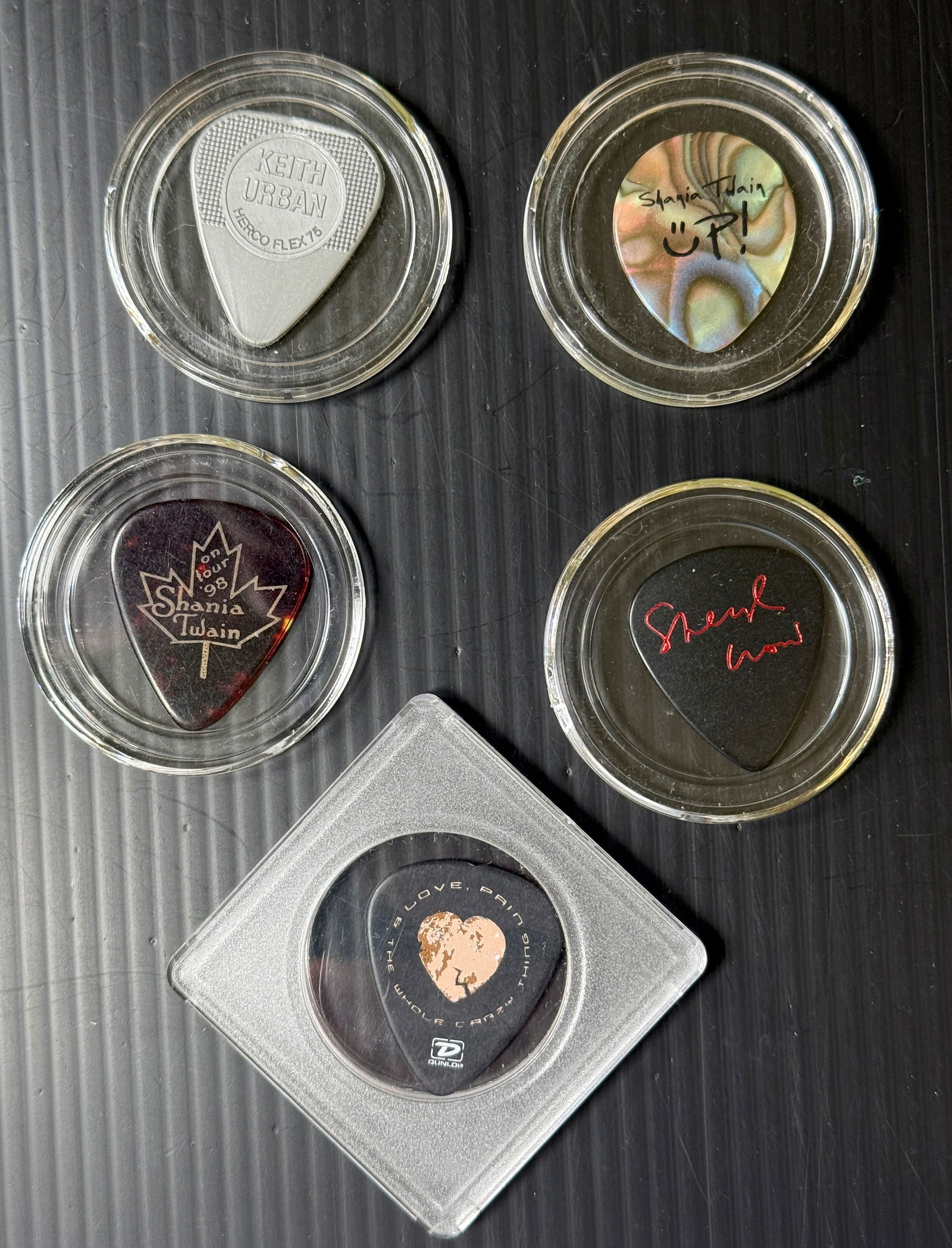 COUNTRY GUITAR PICK SET + SHERYL CROW ADDED: COUNTRY GUITAR PICK SET + SHERYL CROW ADDED AND KEITH URBAN, RANDALL X WALLER