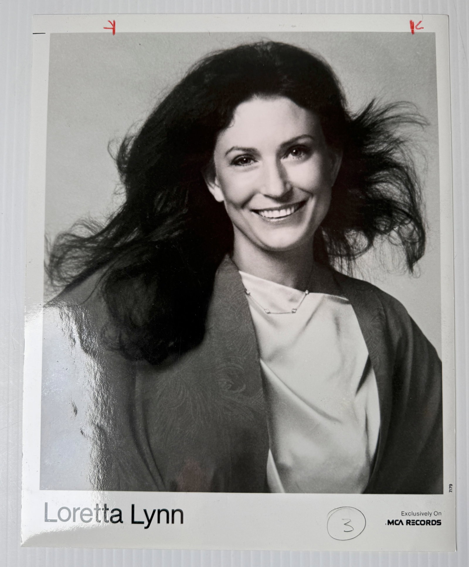LORETTA LYNN PRESS PHOTO (1 of 2)