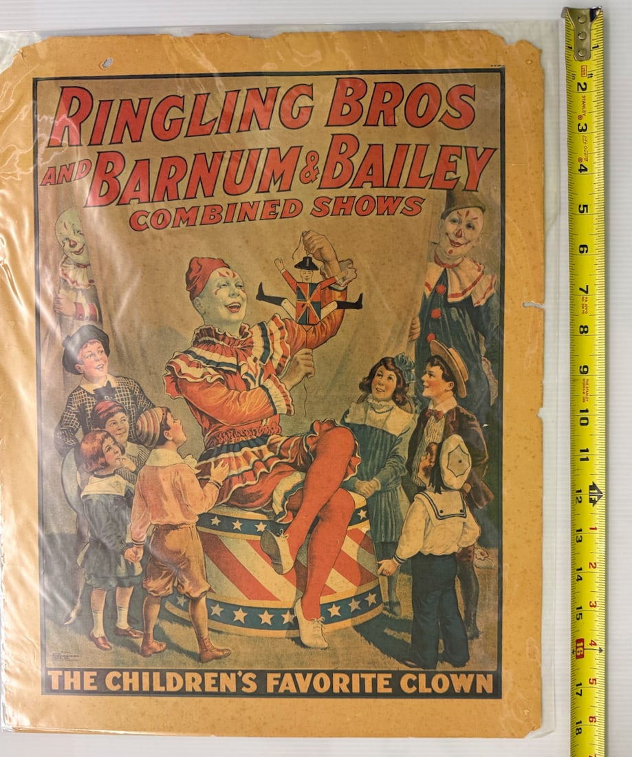 RINGLING BROS. AND BARNUM & BAILEY COMBINED SHOWS: RINGLING BROS. AND BARNUM & BAILEY COMBINED SHOWS. 18 TALL. FEATURING THE WORLD FAMOUS CLOWNS. ORIGINAL SMALL FORMAT HAND BILL USED TO POST IN TOWN WHEN THE CIRCUS ARRIVED.