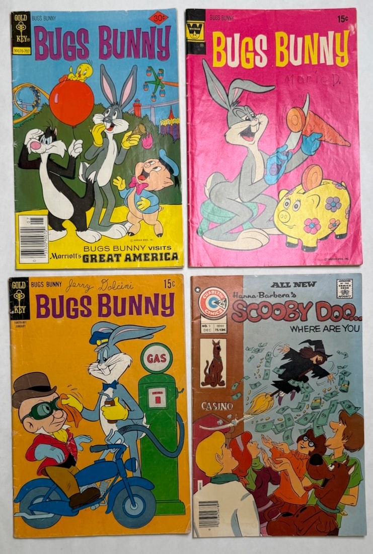 BUGGS BUNNY, SCOOBY DOO